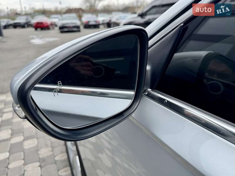Седан Volkswagen Passat 2020 в Киеве