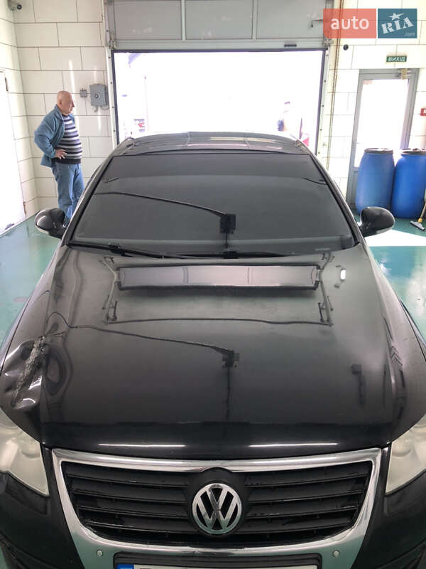 Седан Volkswagen Passat 2010 в Шептицькому