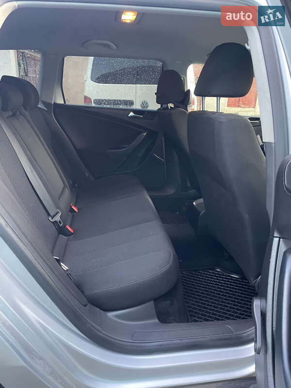 Універсал Volkswagen Passat 2010 в Умані