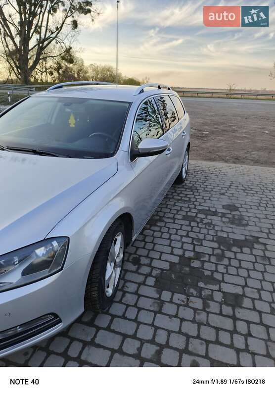 Універсал Volkswagen Passat 2011 в Буську