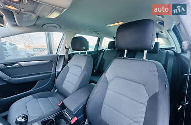 Универсал Volkswagen Passat 2012 в 