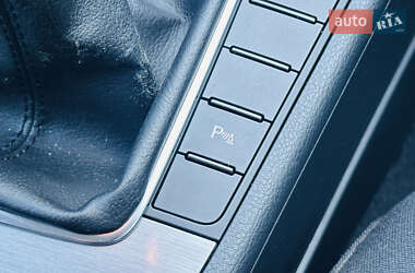 Универсал Volkswagen Passat 2012 в 