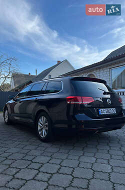 Универсал Volkswagen Passat 2015 в 