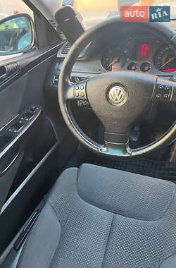 Универсал Volkswagen Passat 2008 в 