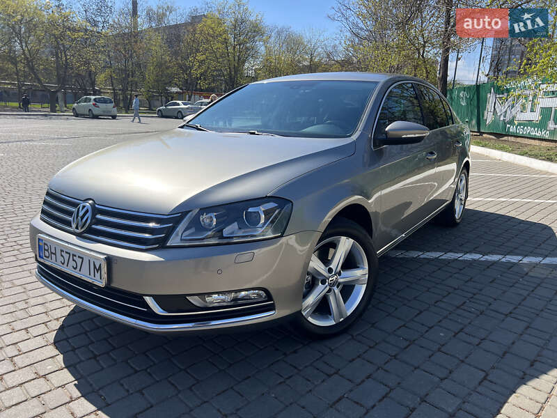 Volkswagen Passat 2012