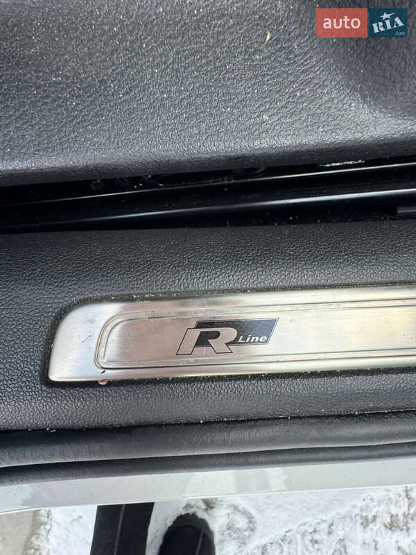 Універсал Volkswagen Passat 2019 в Києві