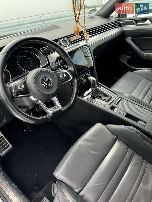Універсал Volkswagen Passat 2019 в Києві