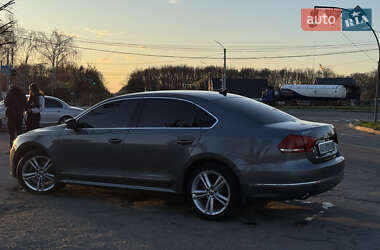 Седан Volkswagen Passat 2014 в 