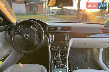 Седан Volkswagen Passat 2014 в 