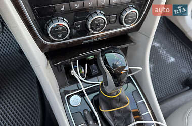 Седан Volkswagen Passat 2014 в 
