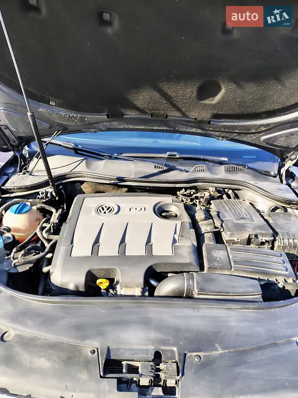 Универсал Volkswagen Passat 2014 в 