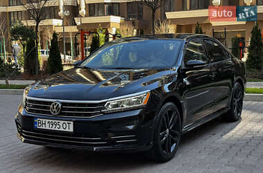 Седан Volkswagen Passat 2017 в 