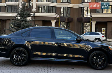 Седан Volkswagen Passat 2017 в 