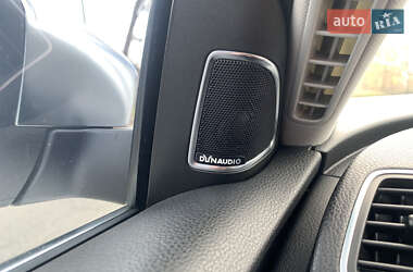 Универсал Volkswagen Passat 2012 в 