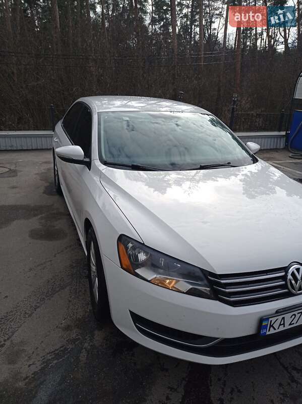 Седан Volkswagen Passat 2011 в Киеве фото 4 Седан Volkswagen Passat 2011 в Киеве