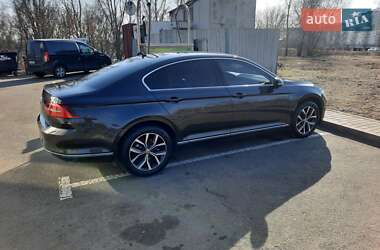 Седан Volkswagen Passat 2018 в 