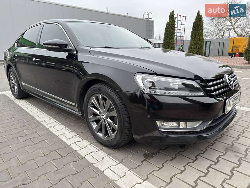 Volkswagen Passat 2011