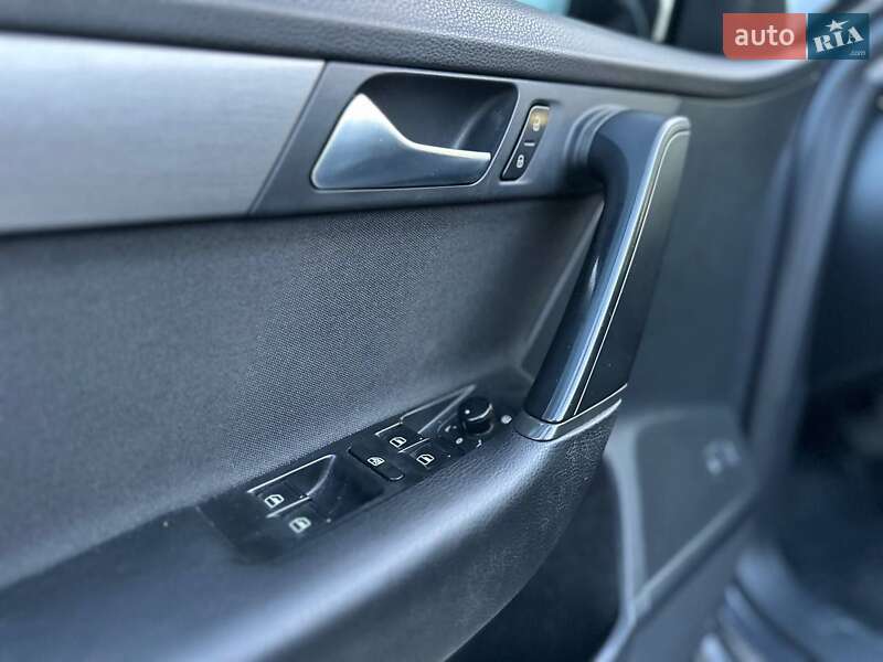 Универсал Volkswagen Passat 2012 в Белой Церкви фото 31 Универсал Volkswagen Passat 2012 в Белой Церкви