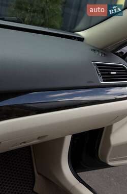 Седан Volkswagen Passat 2013 в 