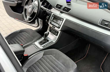 Универсал Volkswagen Passat 2011 в 