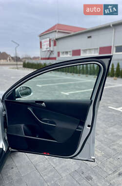 Универсал Volkswagen Passat 2006 в 