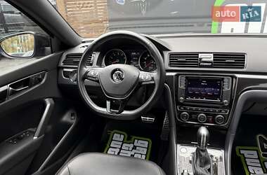 Седан Volkswagen Passat 2018 в 