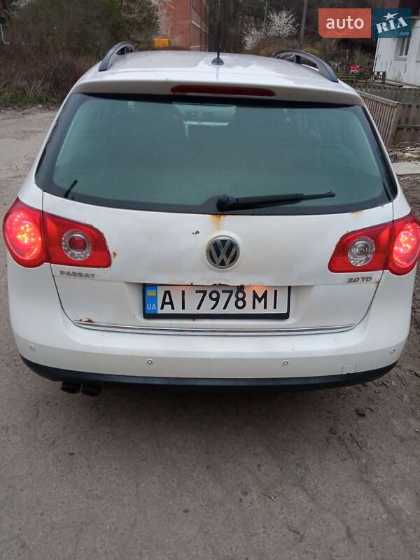 Универсал Volkswagen Passat 2008 в Житомире
