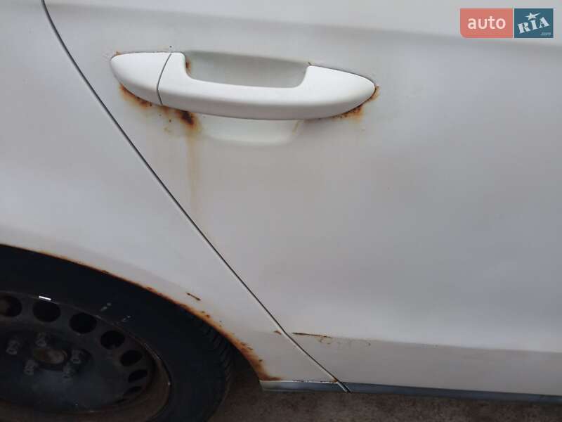 Универсал Volkswagen Passat 2008 в Житомире