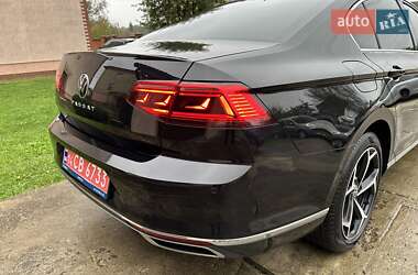 Седан Volkswagen Passat 2021 в 