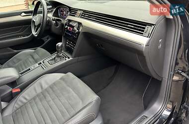 Седан Volkswagen Passat 2021 в 