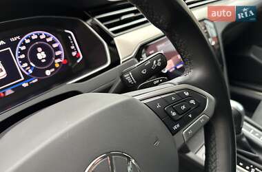 Седан Volkswagen Passat 2021 в 