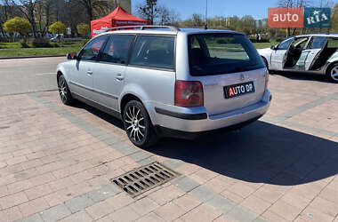 Универсал Volkswagen Passat 2001 в 