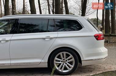 Универсал Volkswagen Passat 2015 в 