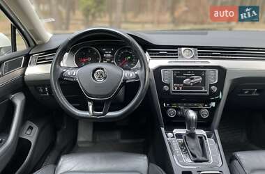 Универсал Volkswagen Passat 2015 в 