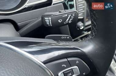 Универсал Volkswagen Passat 2015 в 