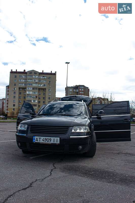 Універсал Volkswagen Passat 2004 в Підлужжі