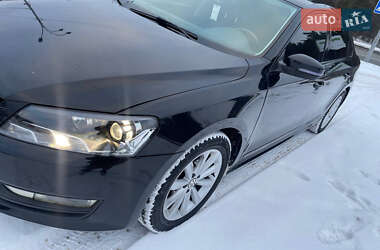 Седан Volkswagen Passat 2013 в 