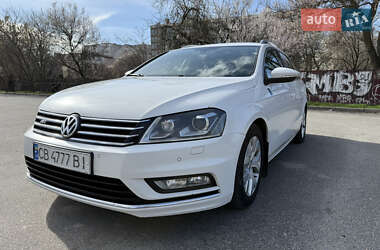Універсал Volkswagen Passat 2012 в Чернігові