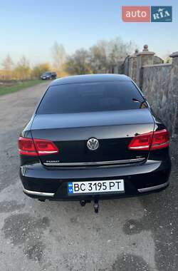 Седан Volkswagen Passat 2011 в 