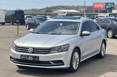 Седан Volkswagen Passat 2016 в 