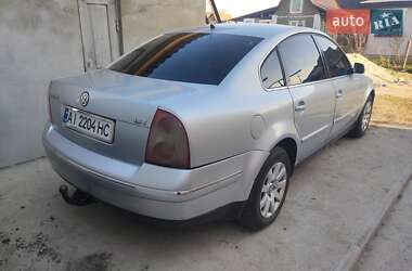 Седан Volkswagen Passat 2003 в 