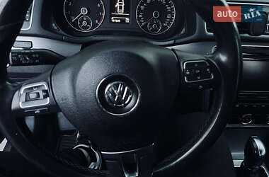 Седан Volkswagen Passat 2013 в 