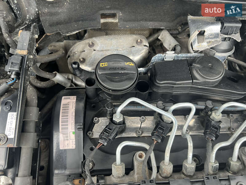 Седан Volkswagen Passat 2010 в Дрогобыче