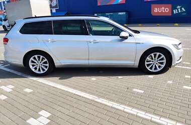 Универсал Volkswagen Passat 2015 в 