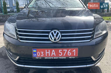 Універсал Volkswagen Passat 2014 в 
