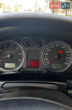Универсал Volkswagen Passat 2002 в 