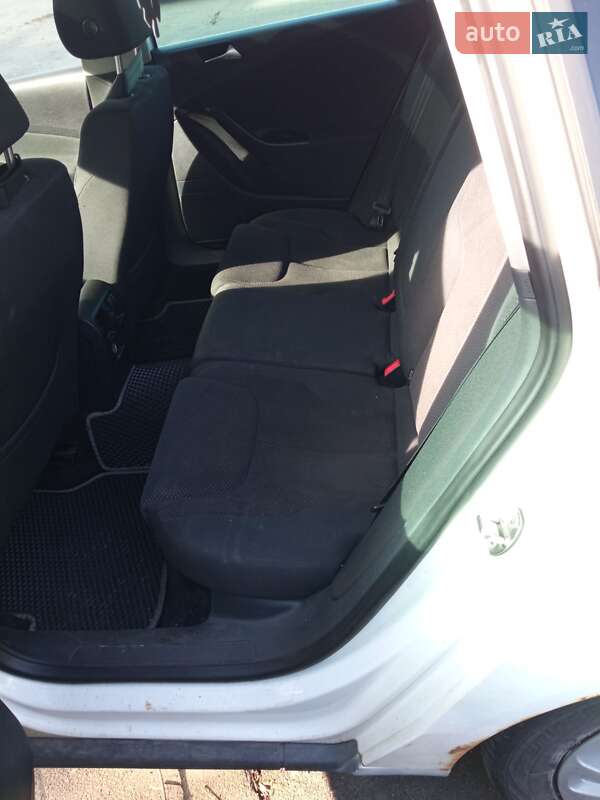 Универсал Volkswagen Passat 2008 в Житомире