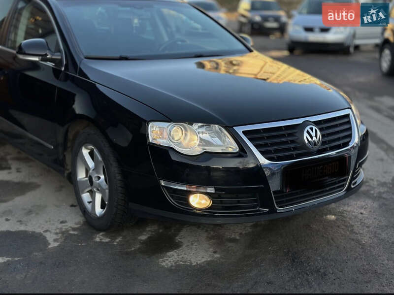 Універсал Volkswagen Passat 2009 в Шептицькому