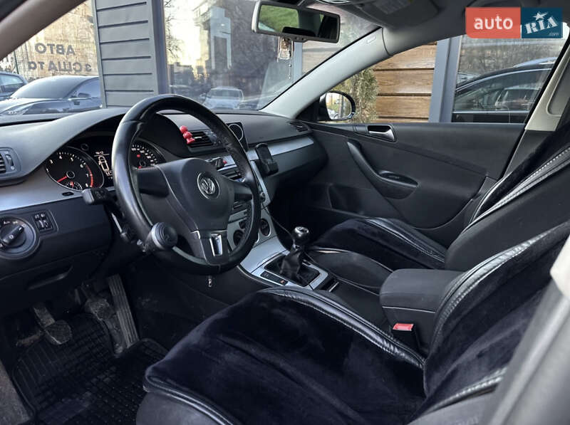 Універсал Volkswagen Passat 2009 в Шептицькому