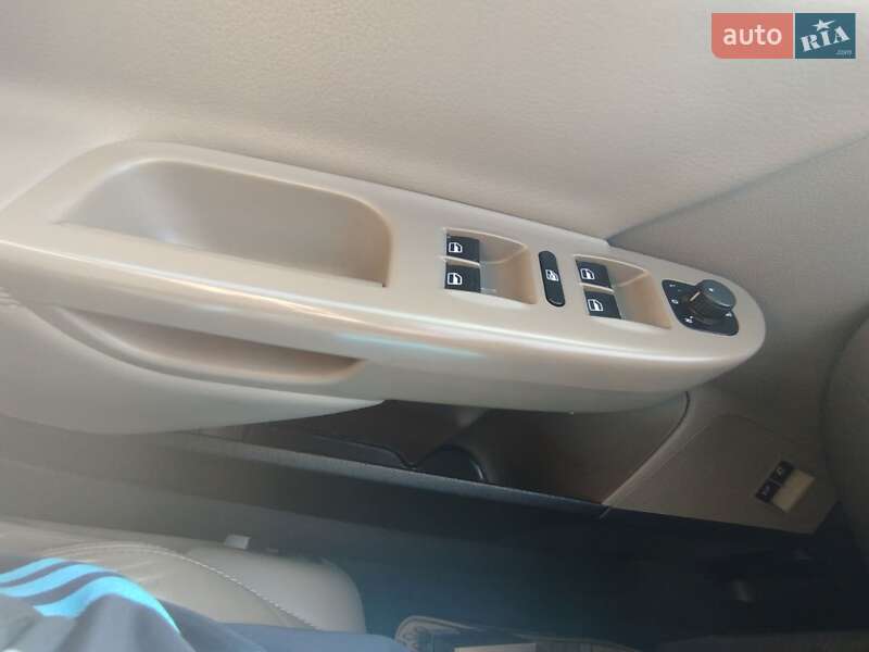 Универсал Volkswagen Passat 2007 в Одессе